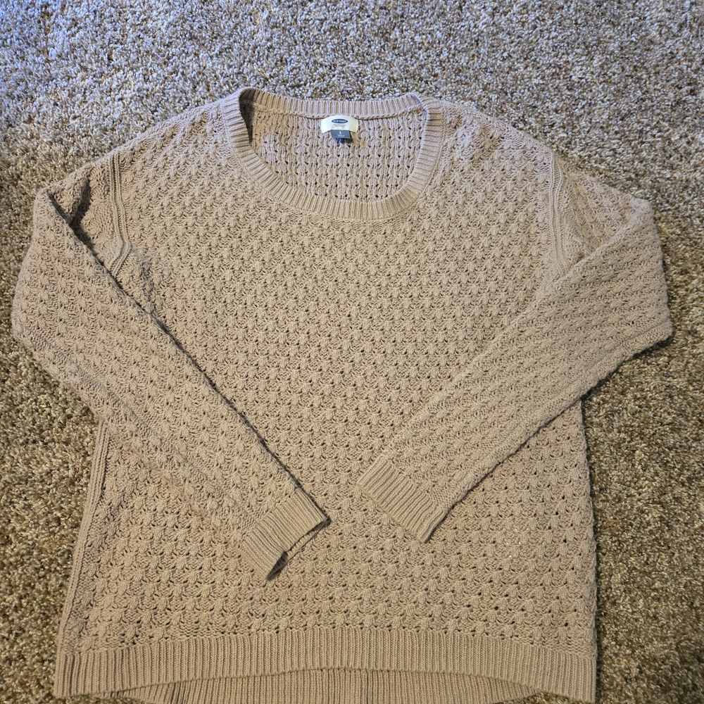 Old Navy Women's Tan Crew Neck Sweater
